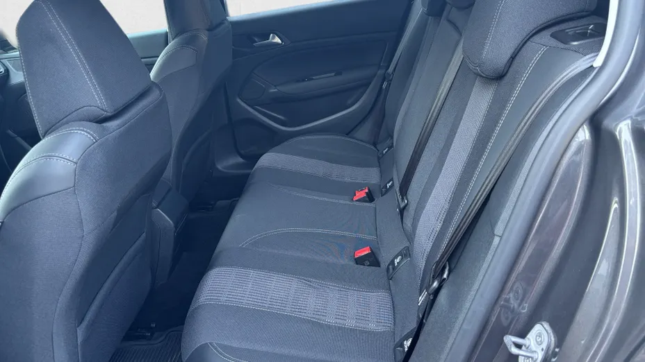 PEUGEOT 308 308 1.2 PureTech Allure S&S