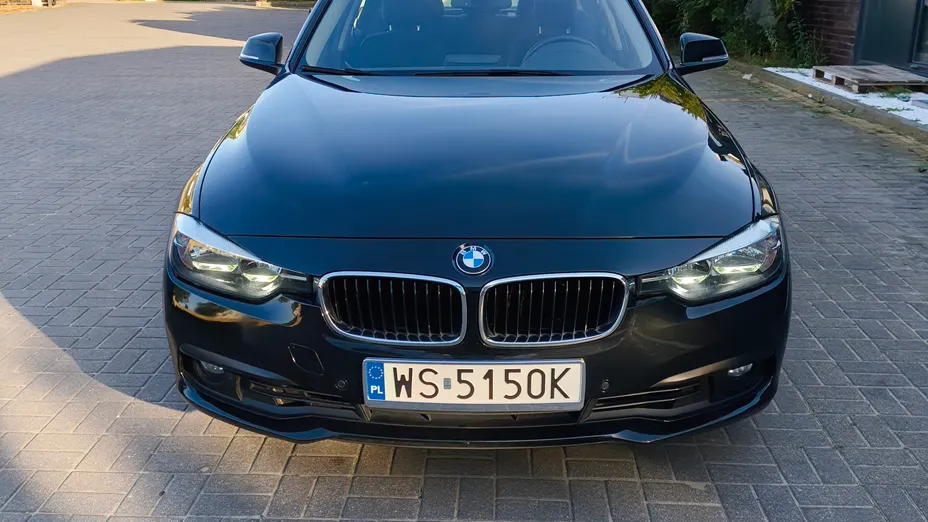 BMW Seria 3 320i GPF Advantage aut