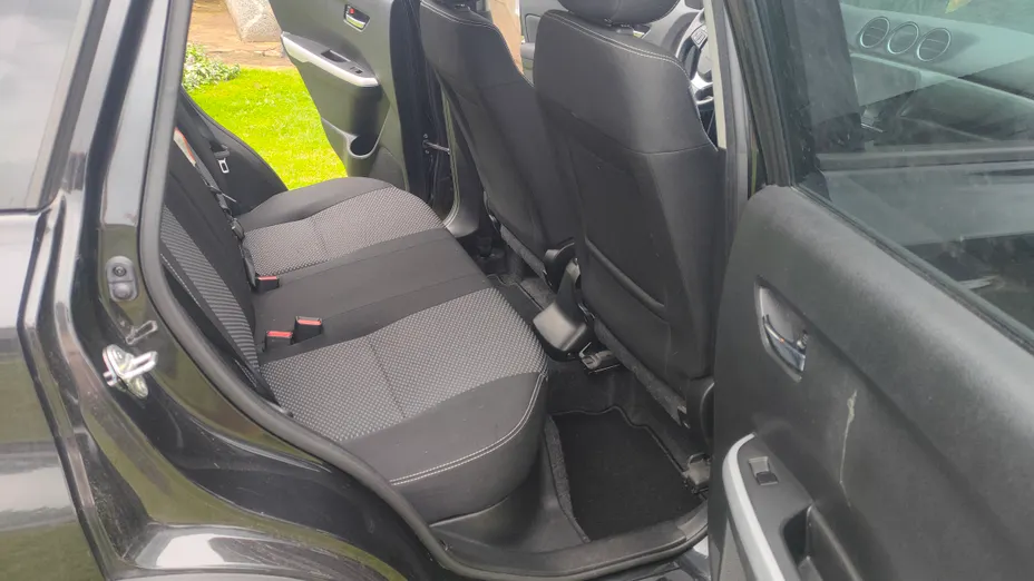 SUZUKI Vitara -