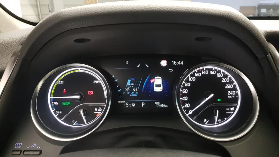 TOYOTA Camry Camry 2.5 Hybrid Comfort CVT