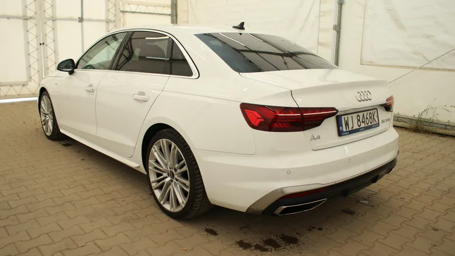 AUDI A4 A4 35 TFSI mHEV S Line S tronic