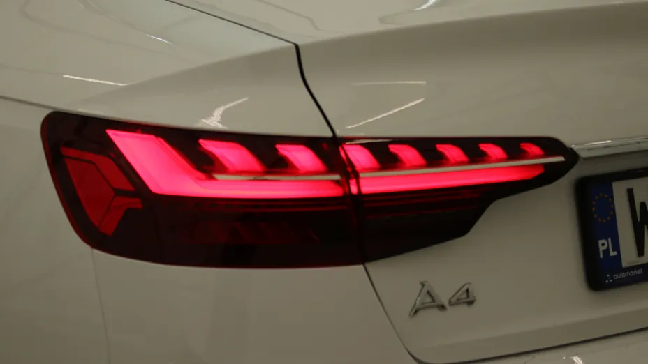 AUDI A4 A4 35 TFSI mHEV S Line S tronic