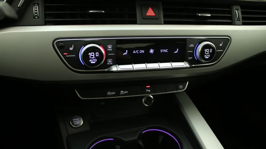 AUDI A4 A4 35 TFSI mHEV S Line S tronic