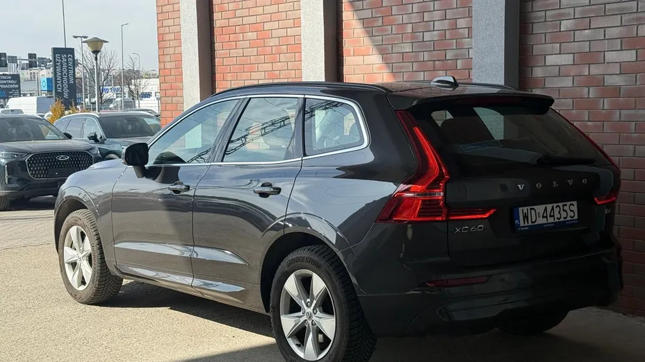 VOLVO XC60 XC60 B4 B Momentum Pro aut