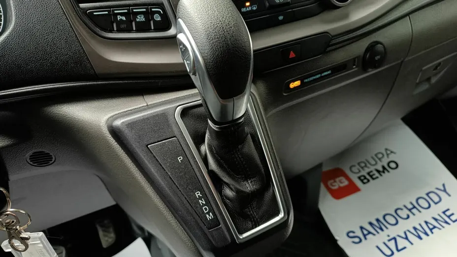 FORD Transit Custom Transit Custom Kombi 320 L2H1 Trend Aut.