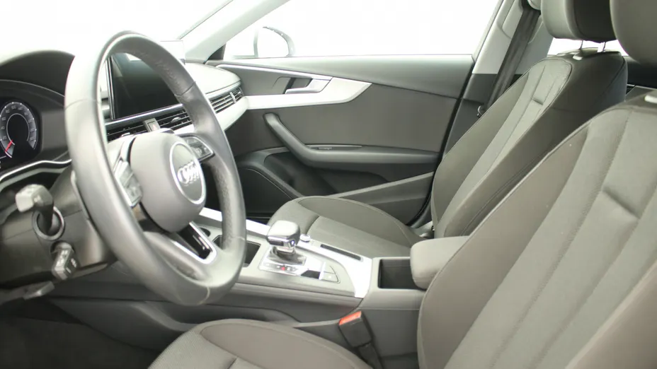 AUDI A4 A4 35 TFSI mHEV S Line S tronic