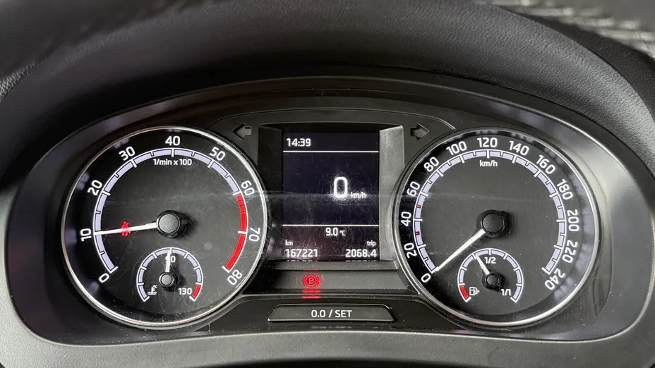 SKODA Rapid Rapid 1.0 TSI Ambition