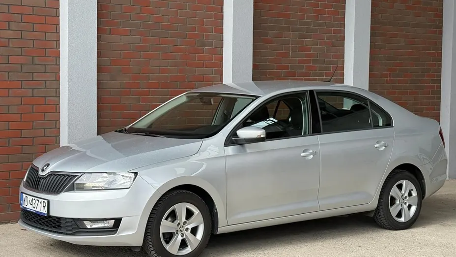 SKODA Rapid Rapid 1.0 TSI Ambition