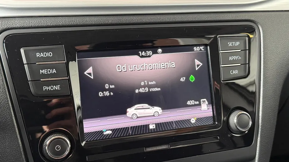 SKODA Rapid Rapid 1.0 TSI Ambition