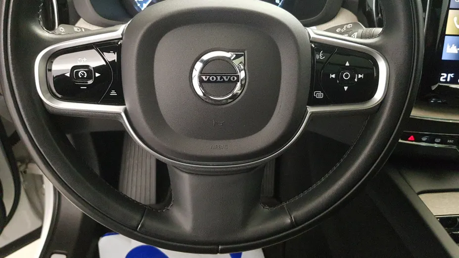 VOLVO XC60 XC60 T8 Plug-In Hybrid AWD Inscription aut