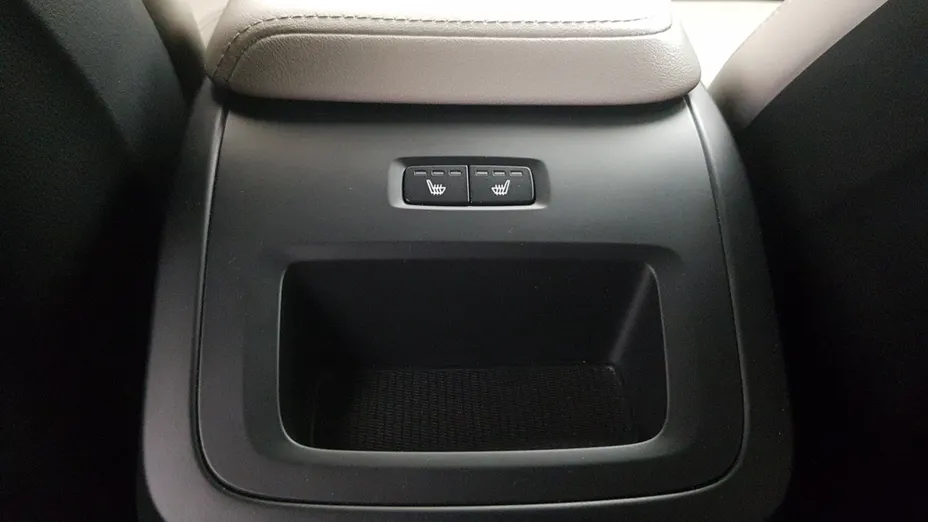 VOLVO XC60 XC60 T8 Plug-In Hybrid AWD Inscription aut