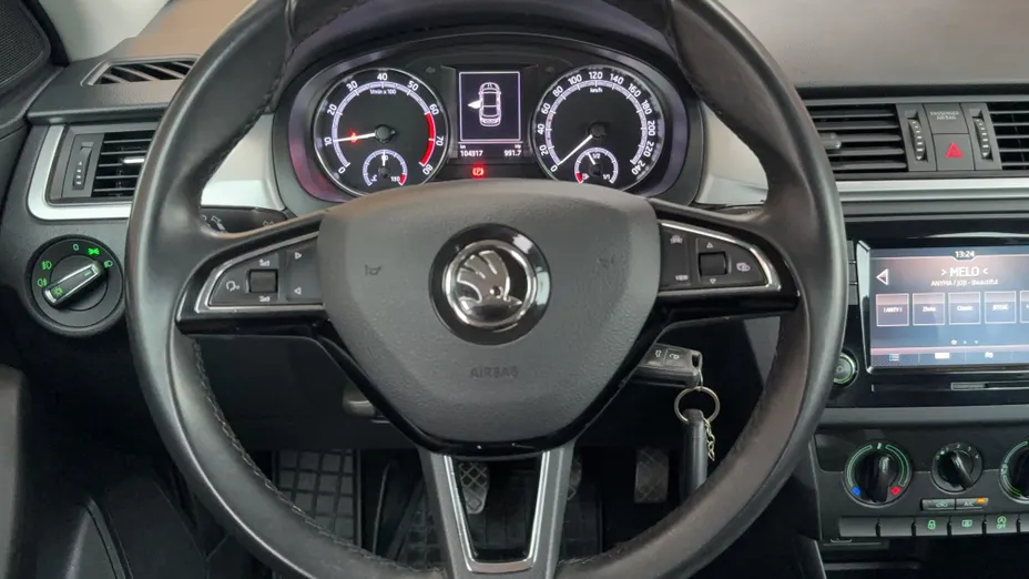 SKODA Rapid Rapid 1.0 TSI Ambition