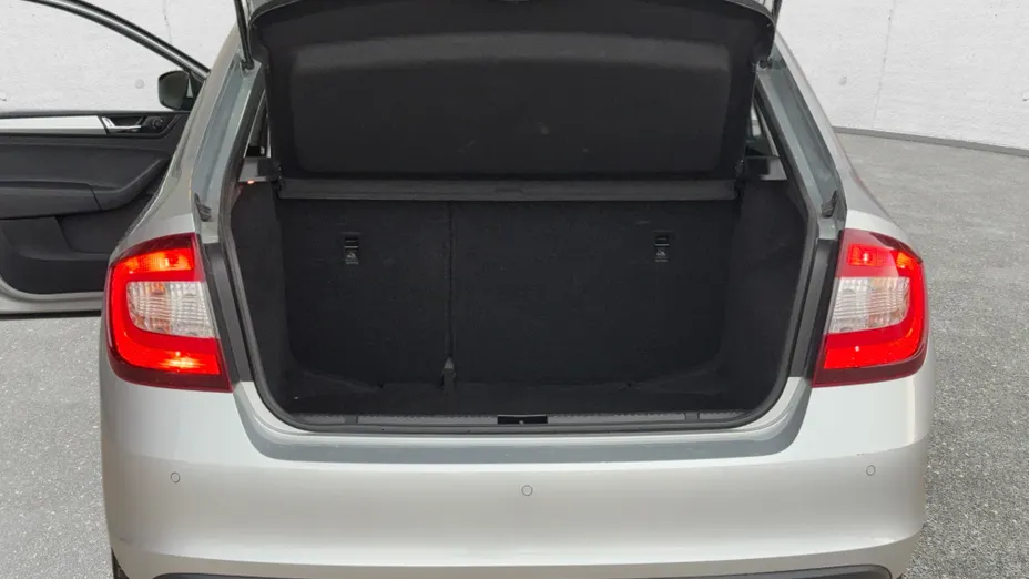 SKODA Rapid Rapid 1.0 TSI Ambition