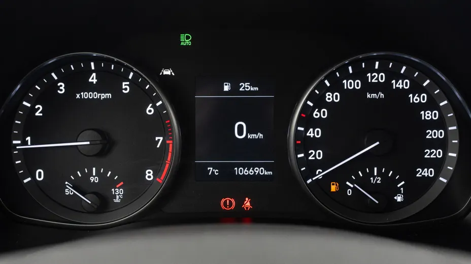 HYUNDAI i30 i30 1.5 DPI Classic +