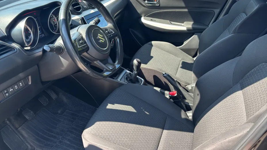 SUZUKI Swift Swift 1.2 Dualjet SHVS Premium Plus