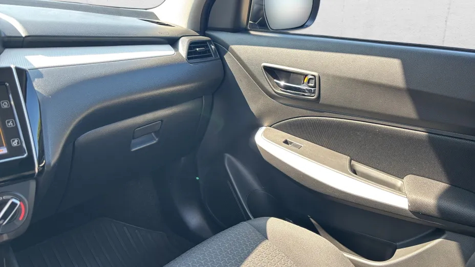 SUZUKI Swift Swift 1.2 Dualjet SHVS Premium Plus