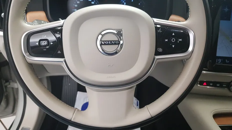 VOLVO V90 V90 B5 D AWD Momentum Pro aut