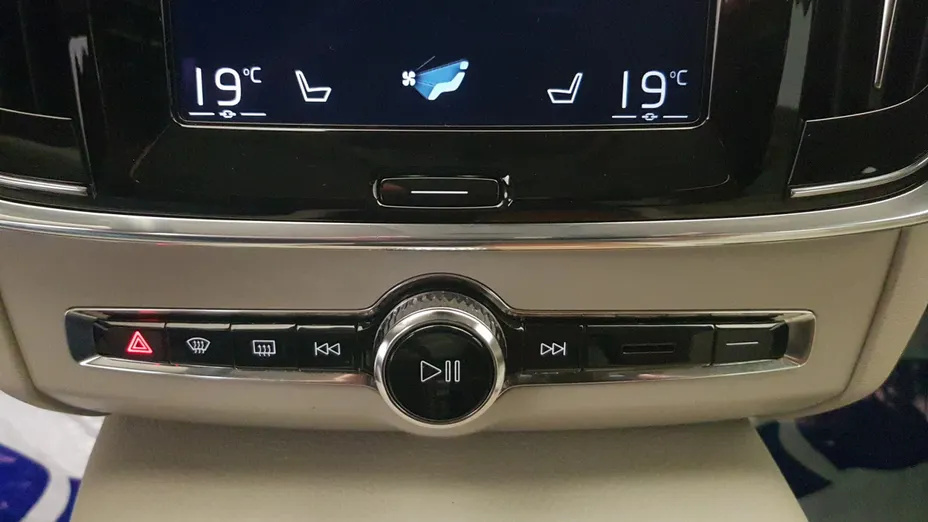 VOLVO V90 V90 B5 D AWD Momentum Pro aut