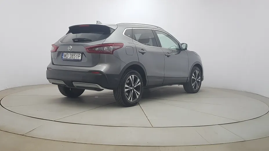 NISSAN Qashqai Qashqai 1.3 DIG-T N-Connecta DCT