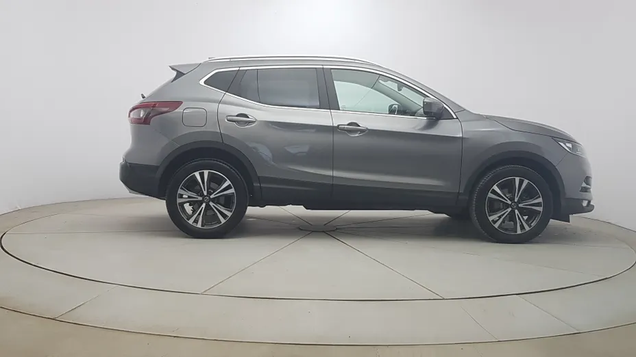 NISSAN Qashqai Qashqai 1.3 DIG-T N-Connecta DCT