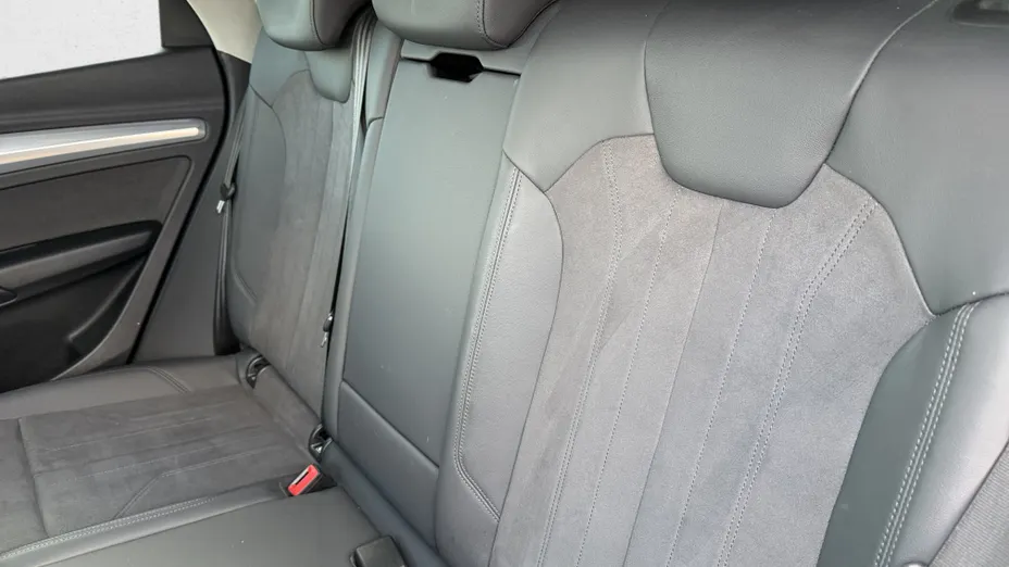 AUDI Q5 Q5 40 TDI mHEV Quattro S Line S tronic