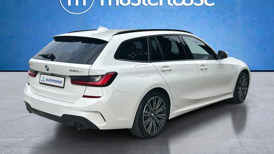 BMW Seria 3 330e xDrive M Sport sport-aut