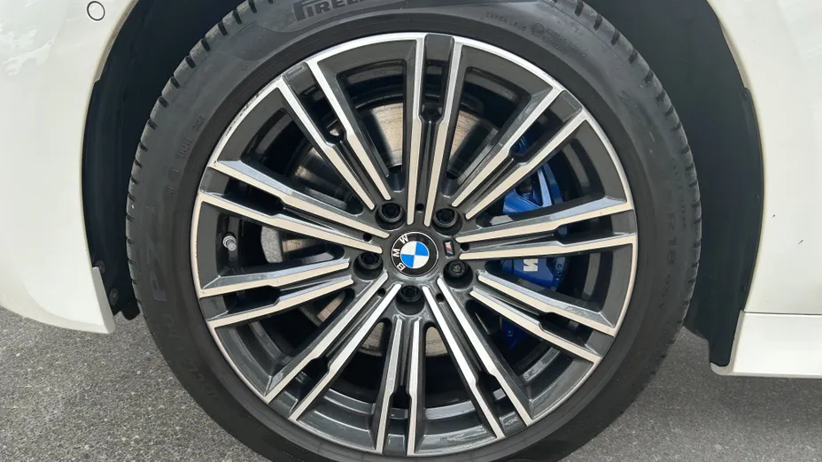 BMW Seria 3 330e xDrive M Sport sport-aut