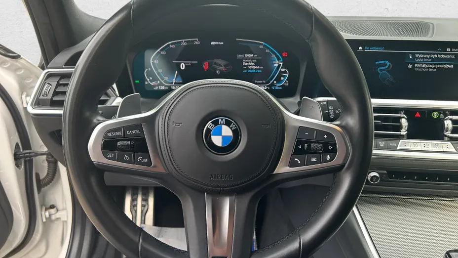 BMW Seria 3 330e xDrive M Sport sport-aut