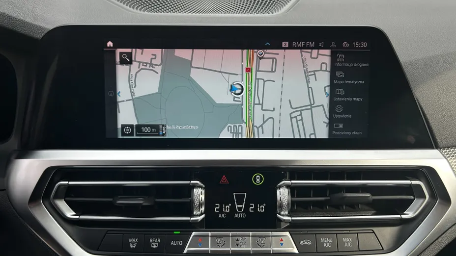 BMW Seria 3 330e xDrive M Sport sport-aut