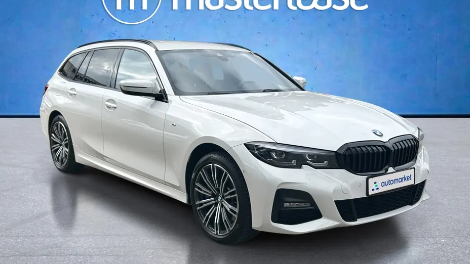 BMW Seria 3 330e xDrive M Sport sport-aut