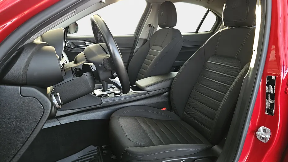 ALFA ROMEO Giulia Giulia 2.0 Turbo Business aut