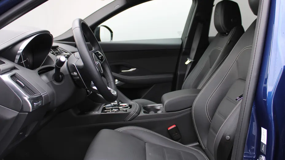 JAGUAR E-Pace E-Pace 2.0 D200 mHEV AWD R-Dynamic HSE