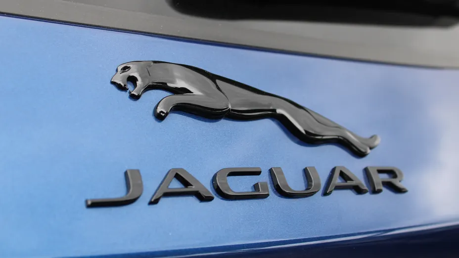 JAGUAR E-Pace E-Pace 2.0 D200 mHEV AWD R-Dynamic HSE