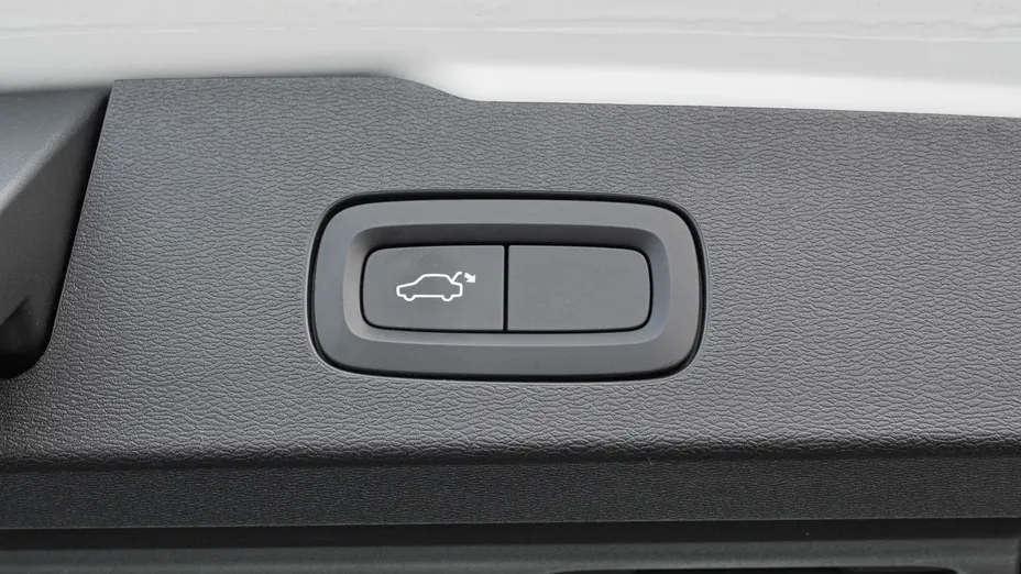 VOLVO V60 V60 CC D4 AWD aut