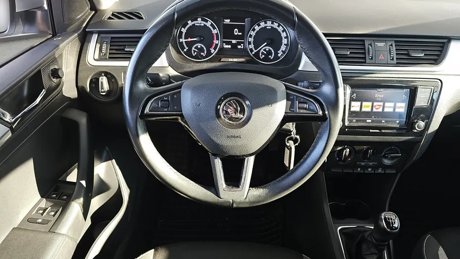 SKODA Rapid Rapid Spb. 1.0 TSI Ambition