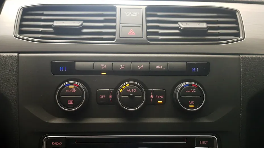 VOLKSWAGEN Caddy osobowy Caddy 2.0 TDI Trendline 4Motion