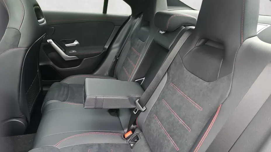 MERCEDES-BENZ CLA CLA 200 mHEV AMG Line 7G-DCT Nowy