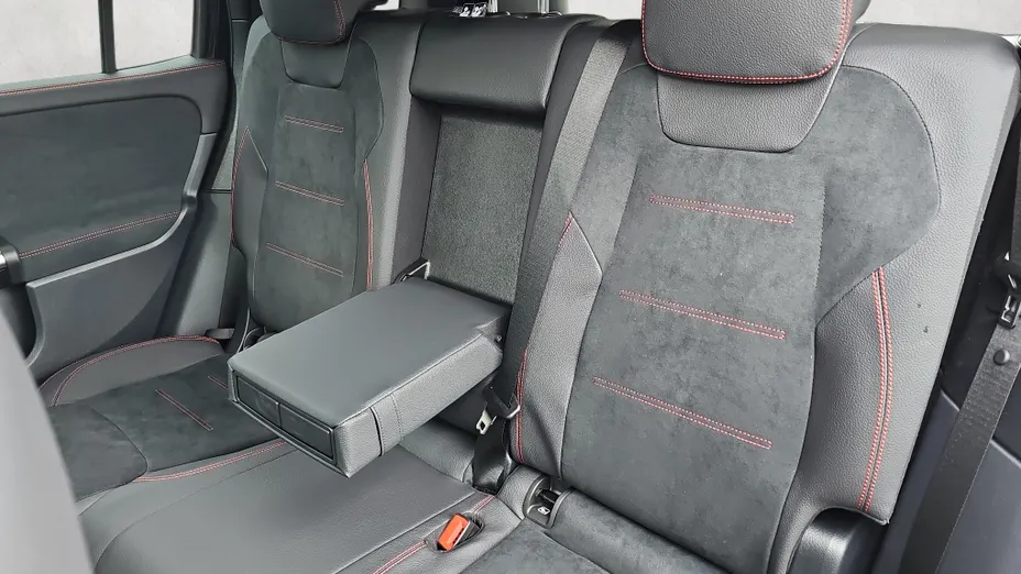 MERCEDES-BENZ GLB GLB 220 d 4-Matic AMG Line 8G-DCT Nowy