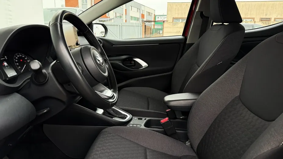 TOYOTA Yaris Yaris 1.5 Comfort CVT