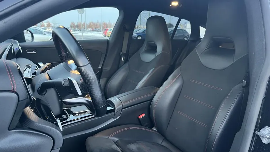 MERCEDES-BENZ CLA CLA 200 d AMG Line 8G-DCT