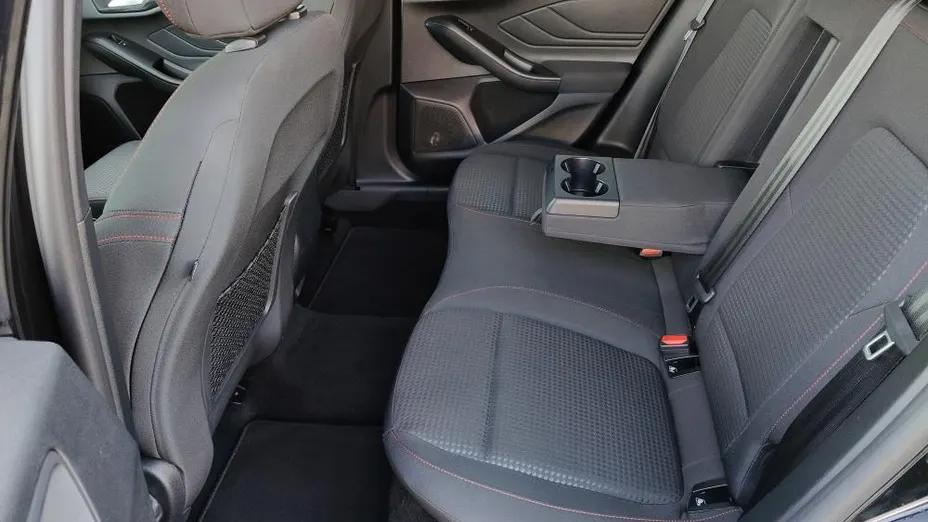 FORD Focus Focus 2.0 EcoBlue ST-Line aut