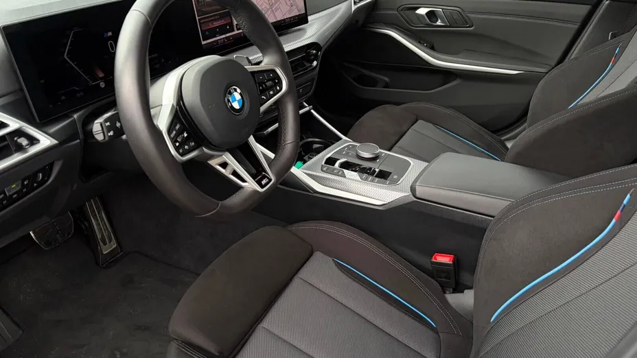 BMW Seria 3 330i xDrive M Sport aut