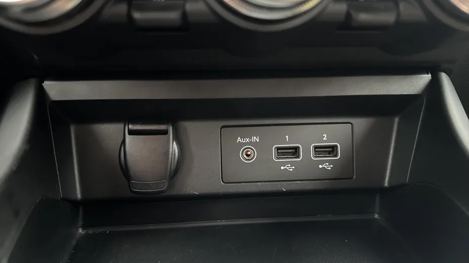 RENAULT Arkana Arkana 1.6 E-TECH Intens MMT