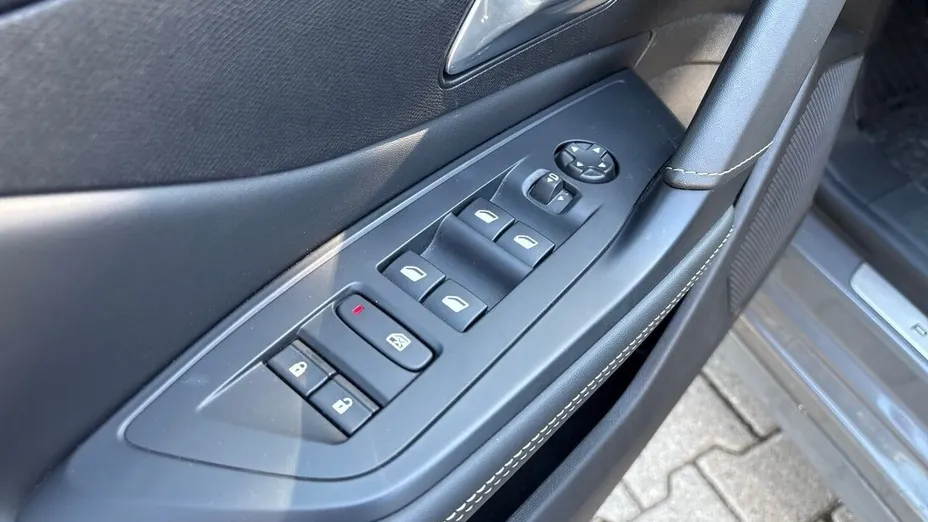 PEUGEOT 308 308 1.2 PureTech GT S&S EAT8