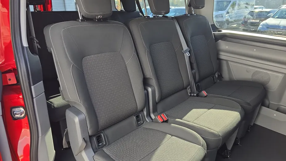FORD Transit Custom Transit Custom Kombi 2.0 EcoBlue 320 L2H1 Trend M1