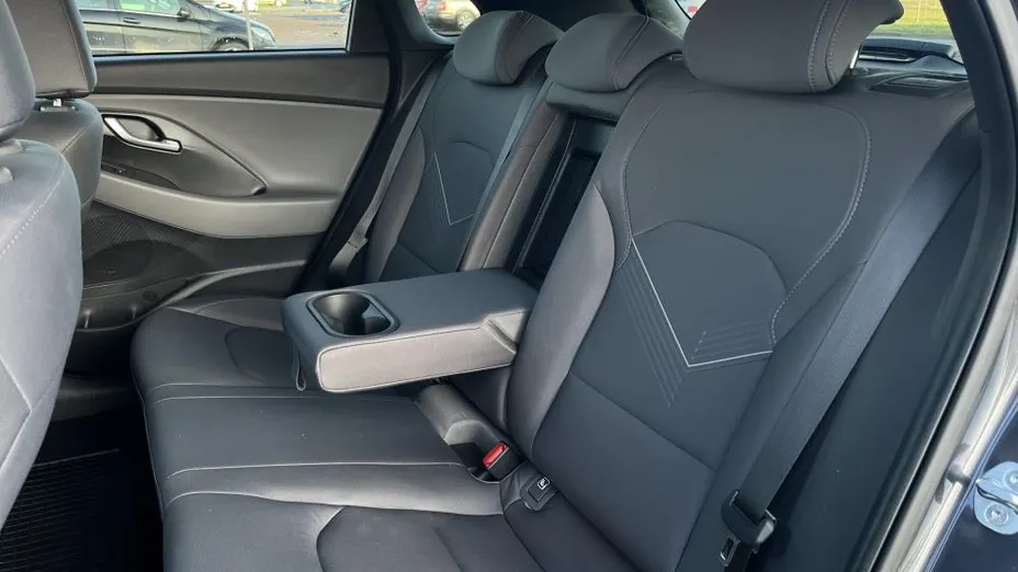 HYUNDAI i30 i30 1.5 T-GDI 48V Smart DCT