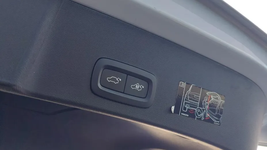 VOLVO XC40 XC40 B4 B Inscription aut