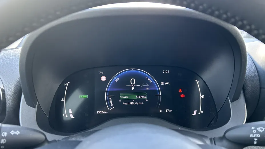 TOYOTA Yaris Yaris Hybrid 1.5 Style