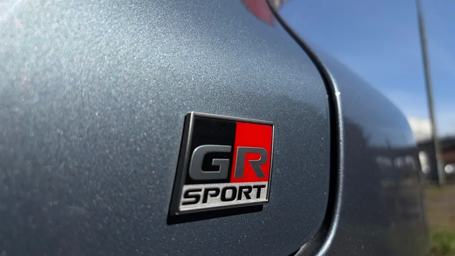 TOYOTA C-HR C-HR 2.0 Hybrid GR Sport