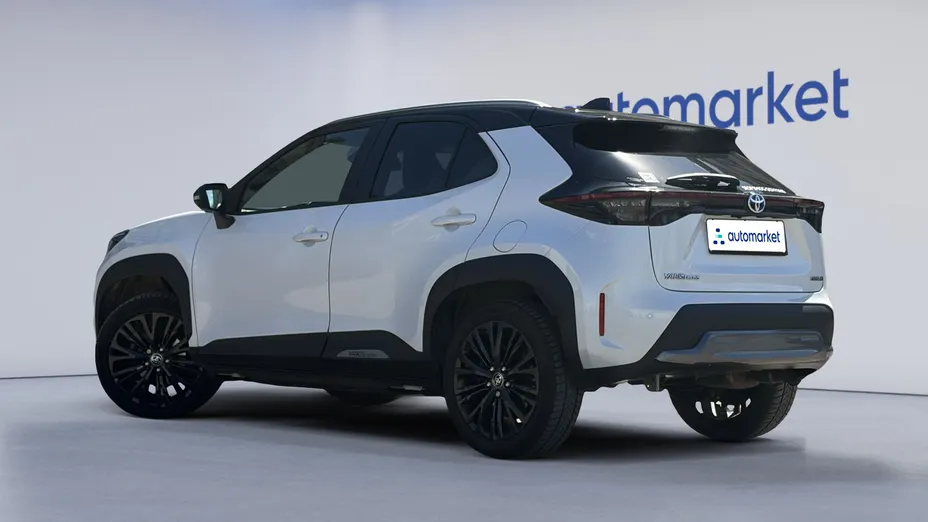 TOYOTA Yaris Cross Yaris Cross Hybrid 1.5 Adventure